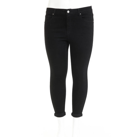 Plus Size Black Capri Jeans