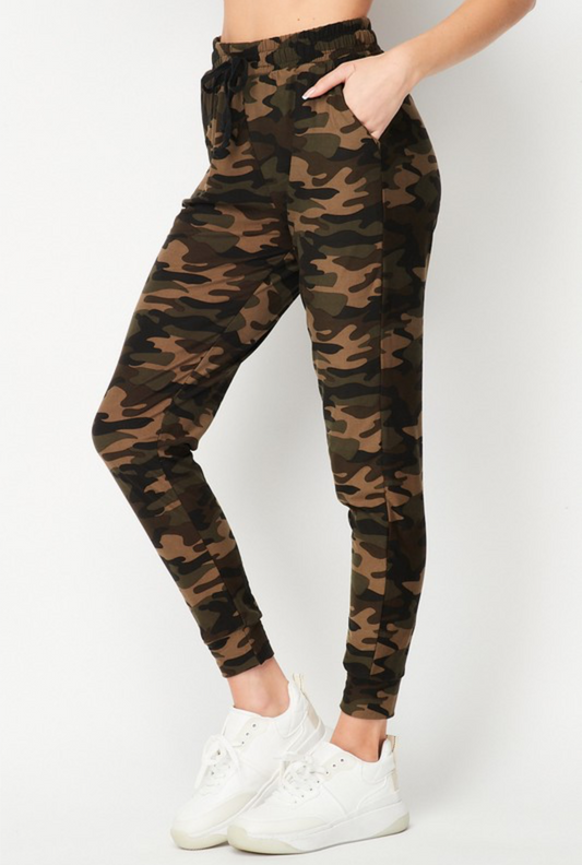 Camouflage joggers