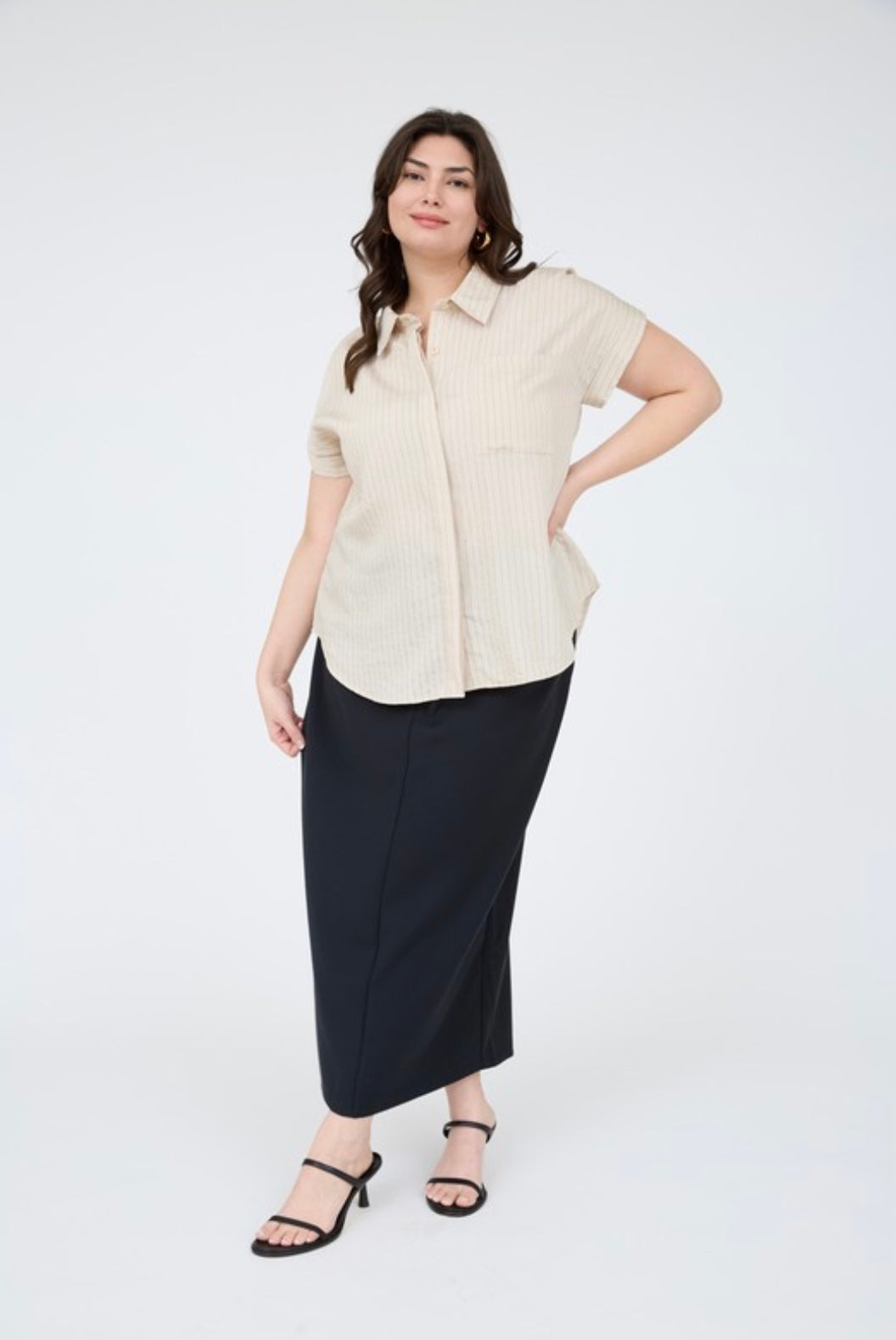 Plus size pinstripe, short sleeve, collared shirt, khaki￼
